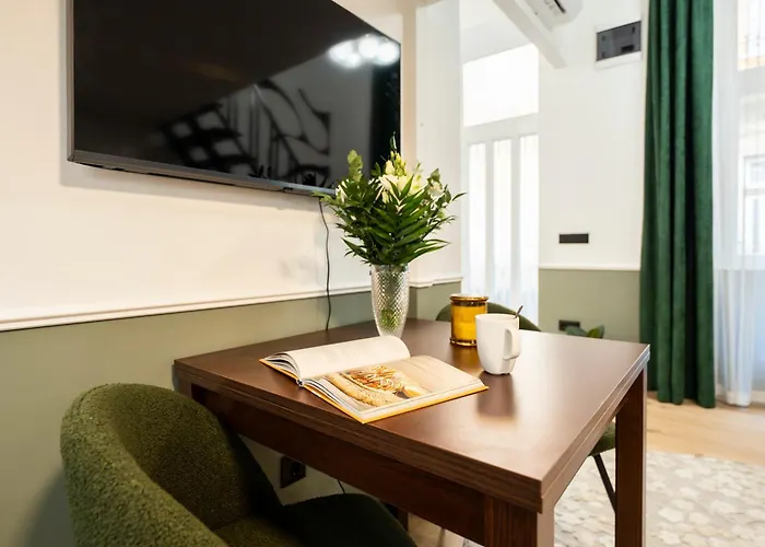Garden Retreat For Two! Brand New I Apartamento *