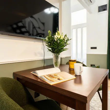 Garden Retreat For Two! Brand New I Apartmán *